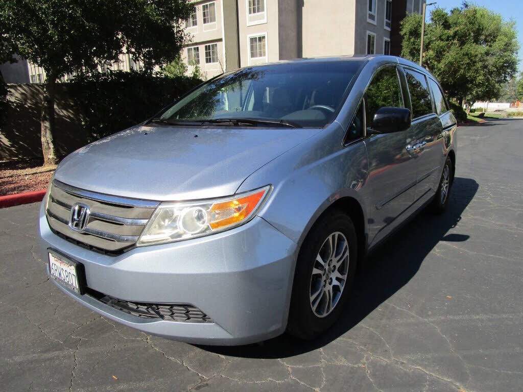 2011 HONDA Odyssey