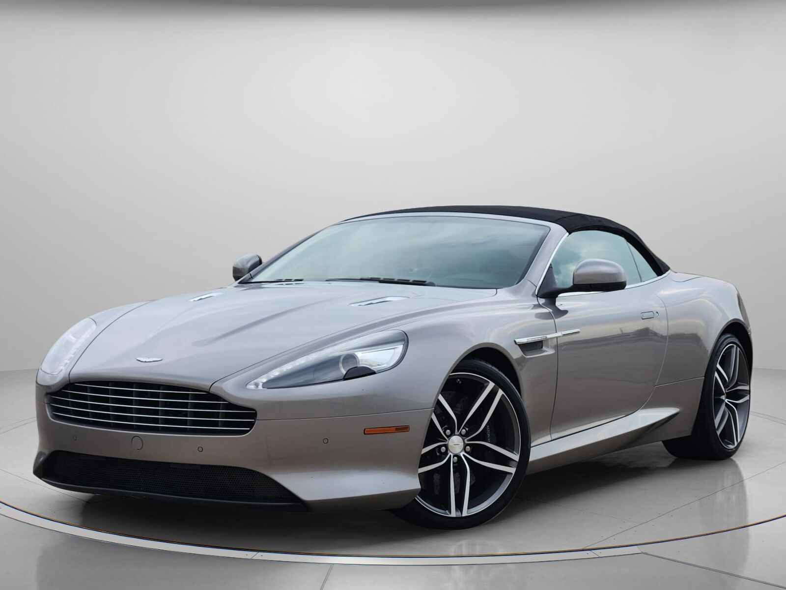 2012 ASTON MARTIN Virage