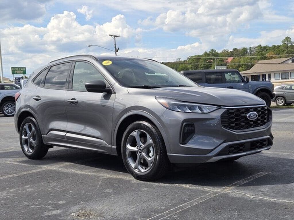 2023 FORD Escape