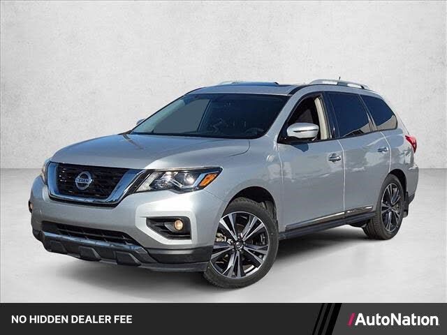 2017 NISSAN Pathfinder