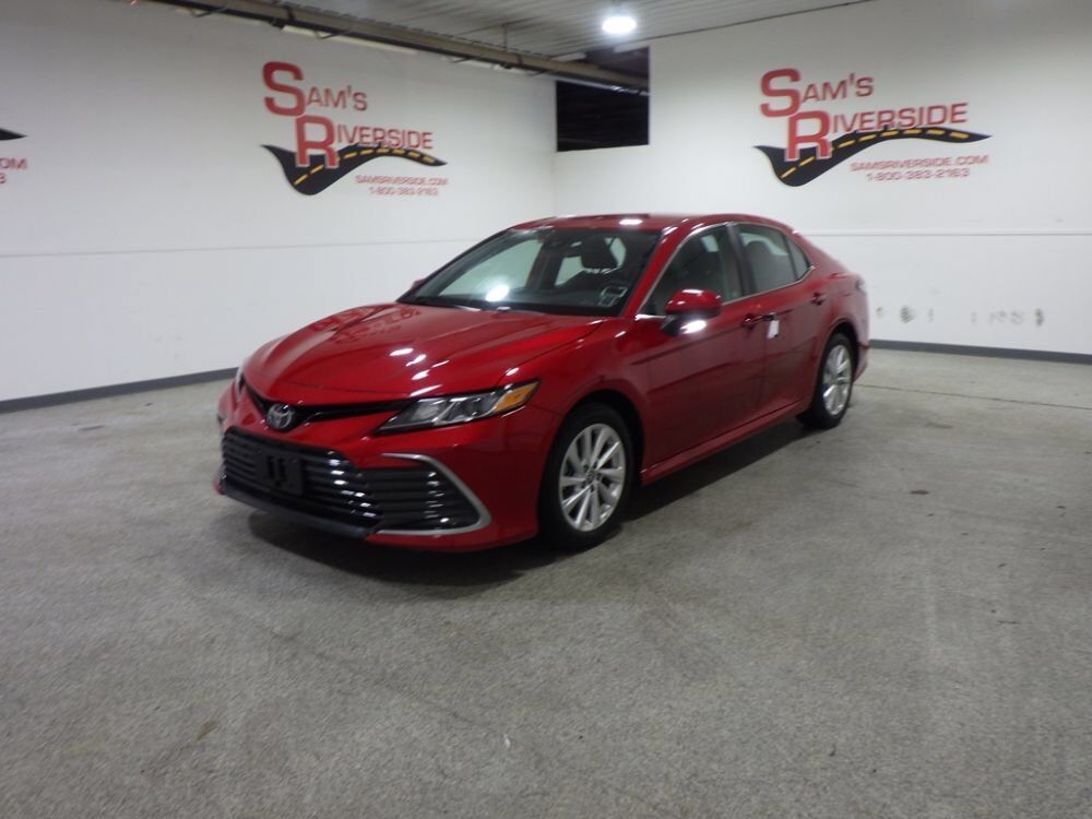 2024 TOYOTA Camry
