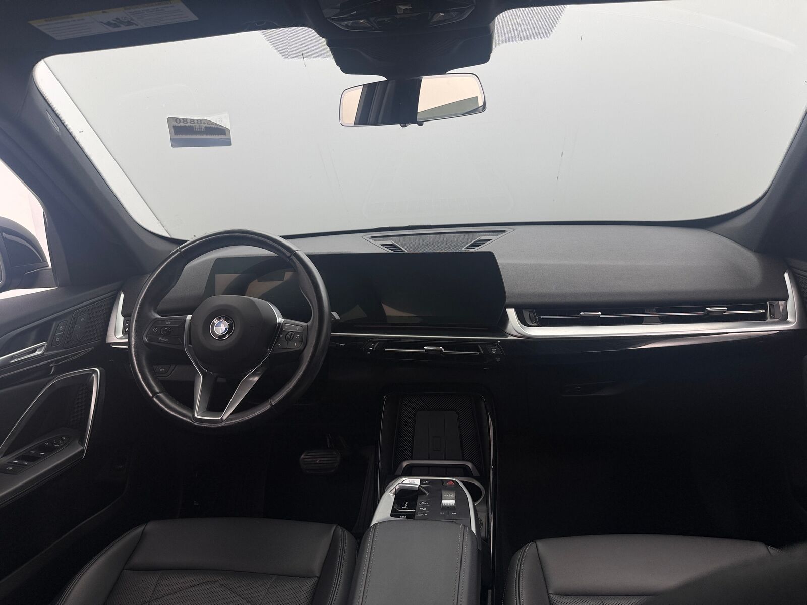 2023 BMW X1