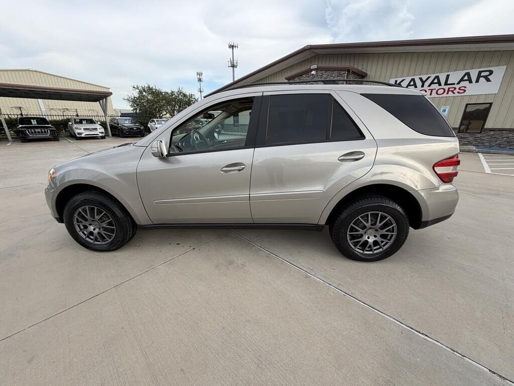2006 Mercedes-Benz M-Class