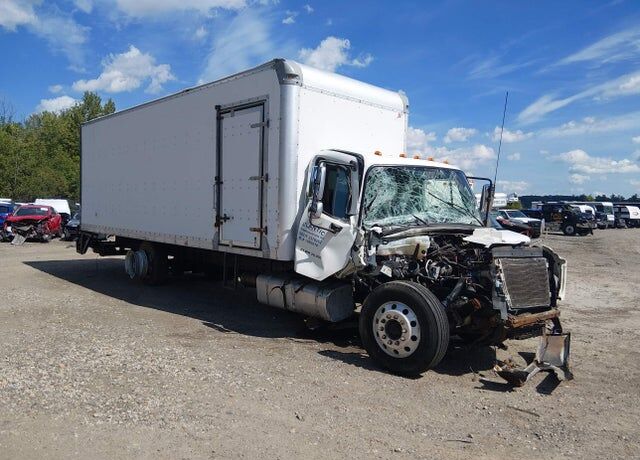 2012 FREIGHTLINER M2