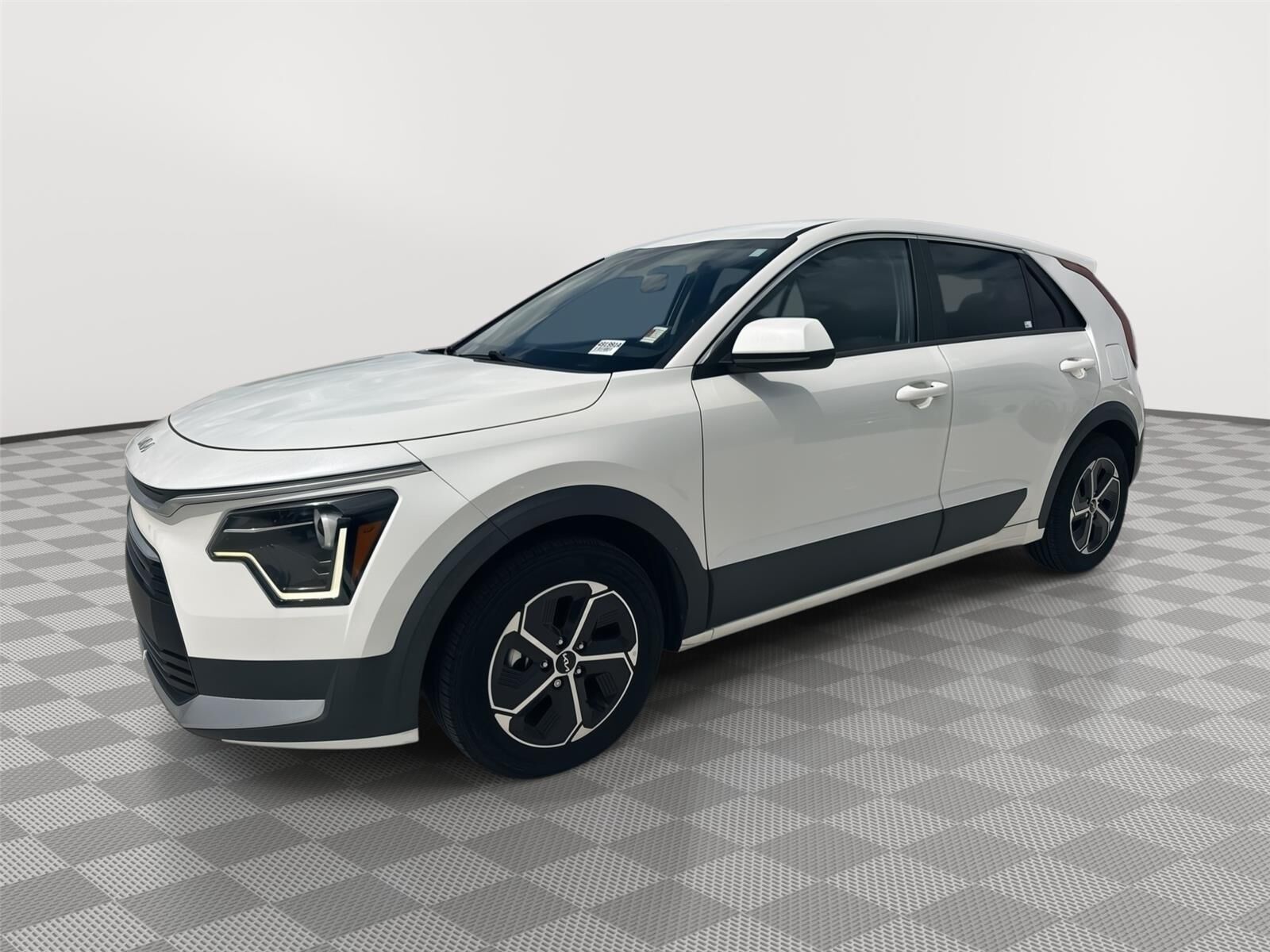 2024 KIA Niro