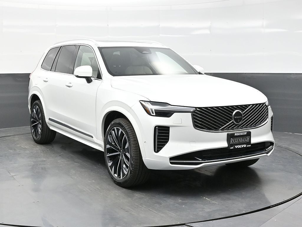 2026 VOLVO XC90