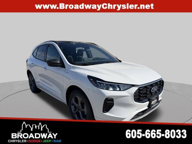 2023 FORD Escape