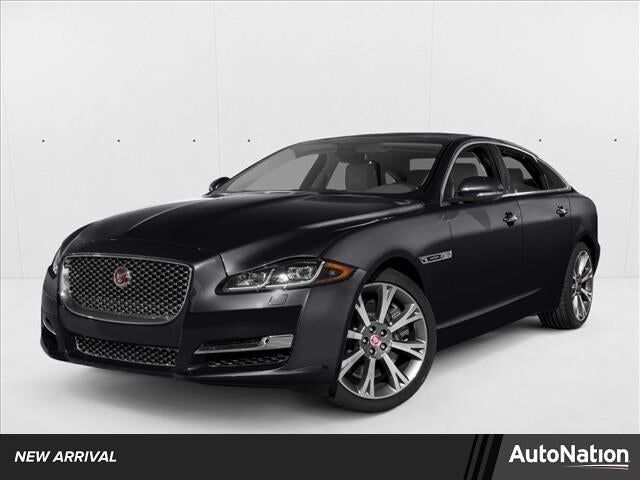 2016 JAGUAR XJ