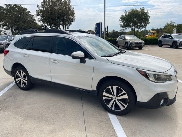 2019 SUBARU Outback