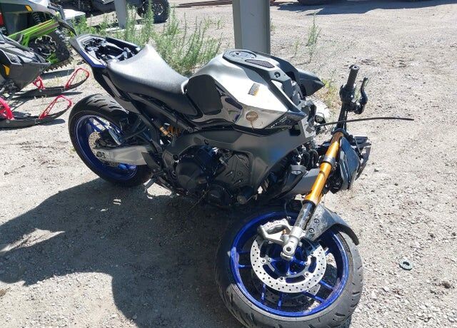 2025 YAMAHA MT-09