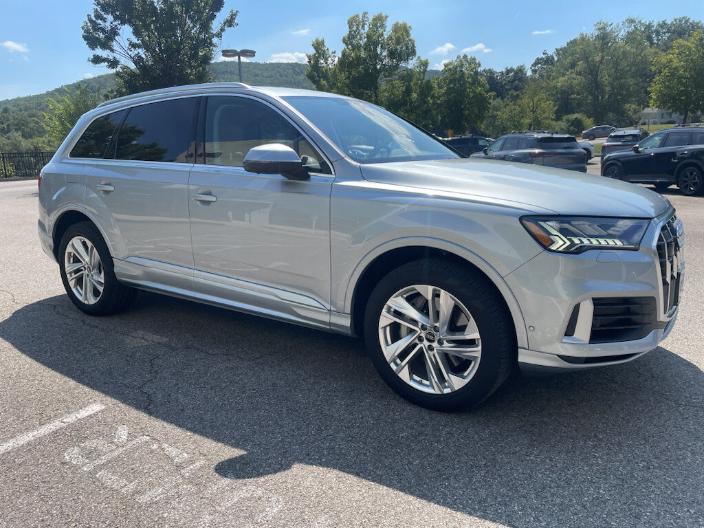 2023 AUDI Q7