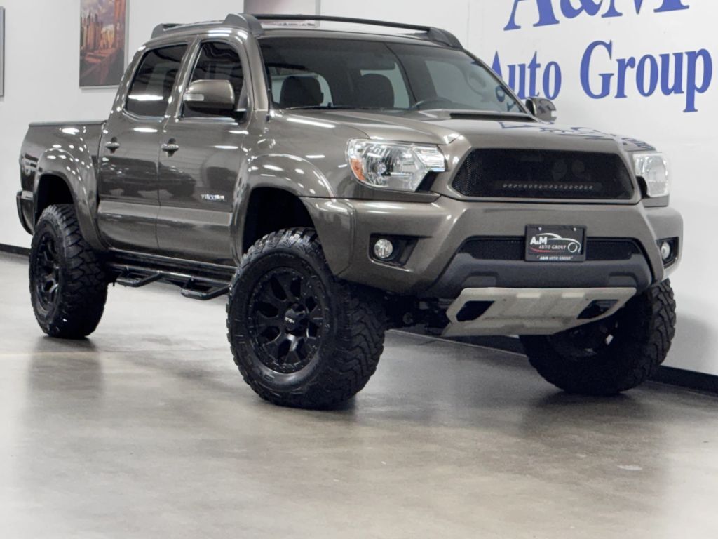 2015 TOYOTA Tacoma
