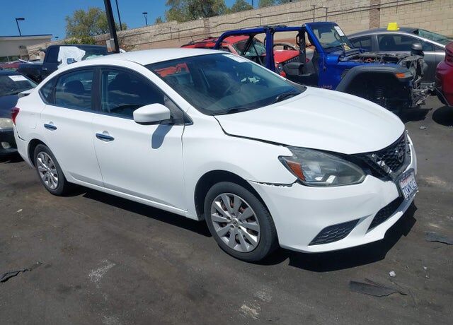 2016 NISSAN Sentra