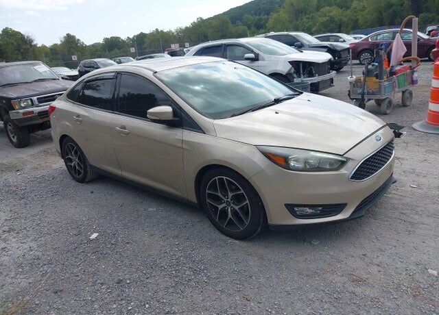 2017 FORD Focus
