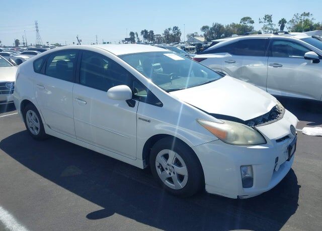 2011 TOYOTA PRIUS