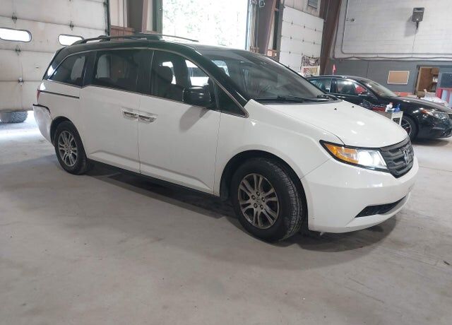 2013 HONDA Odyssey