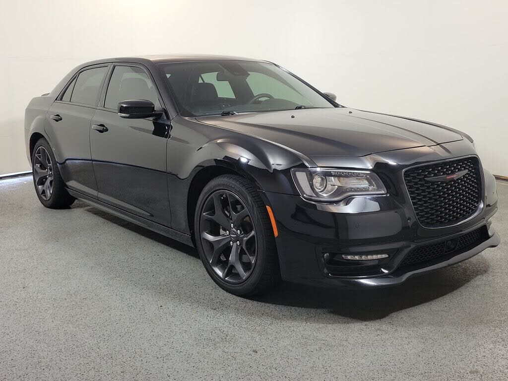 2023 CHRYSLER 300