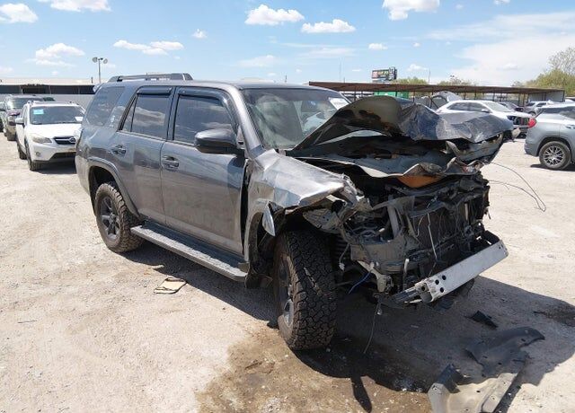 2017 TOYOTA 4-Runner