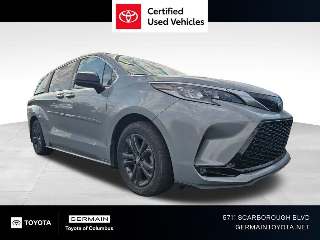 2024 TOYOTA Sienna