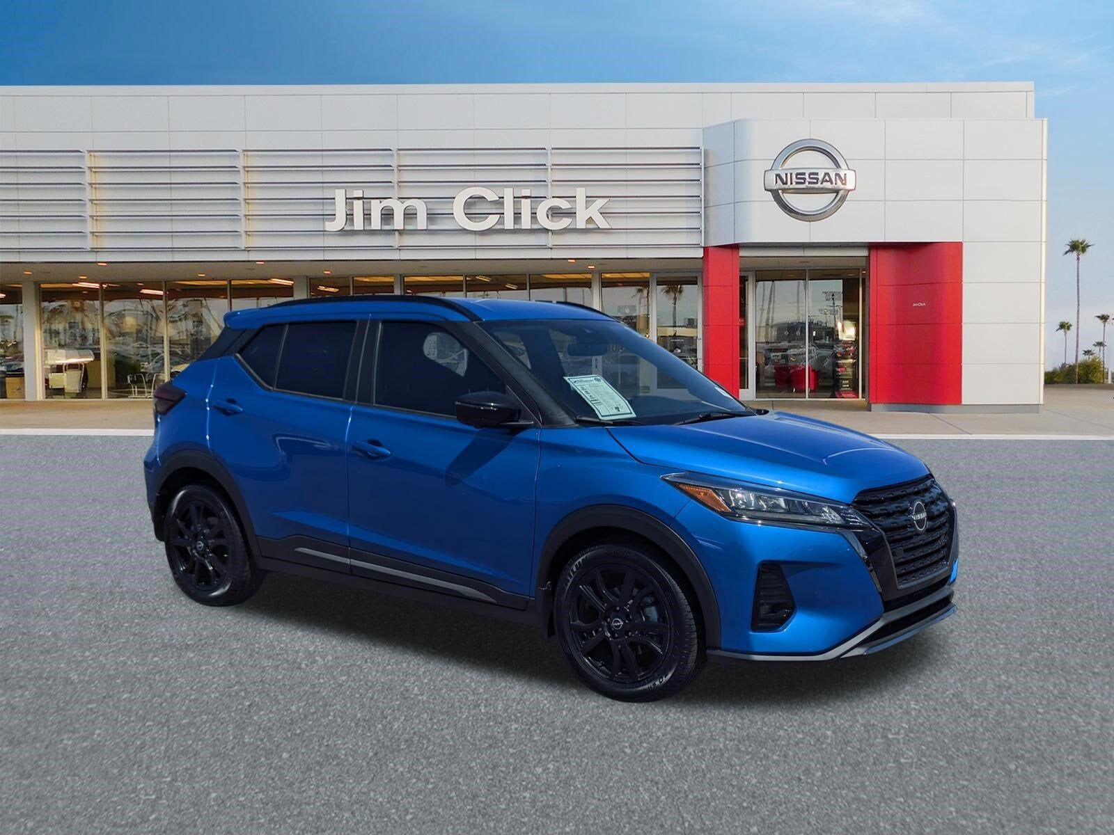 2023 NISSAN Kicks