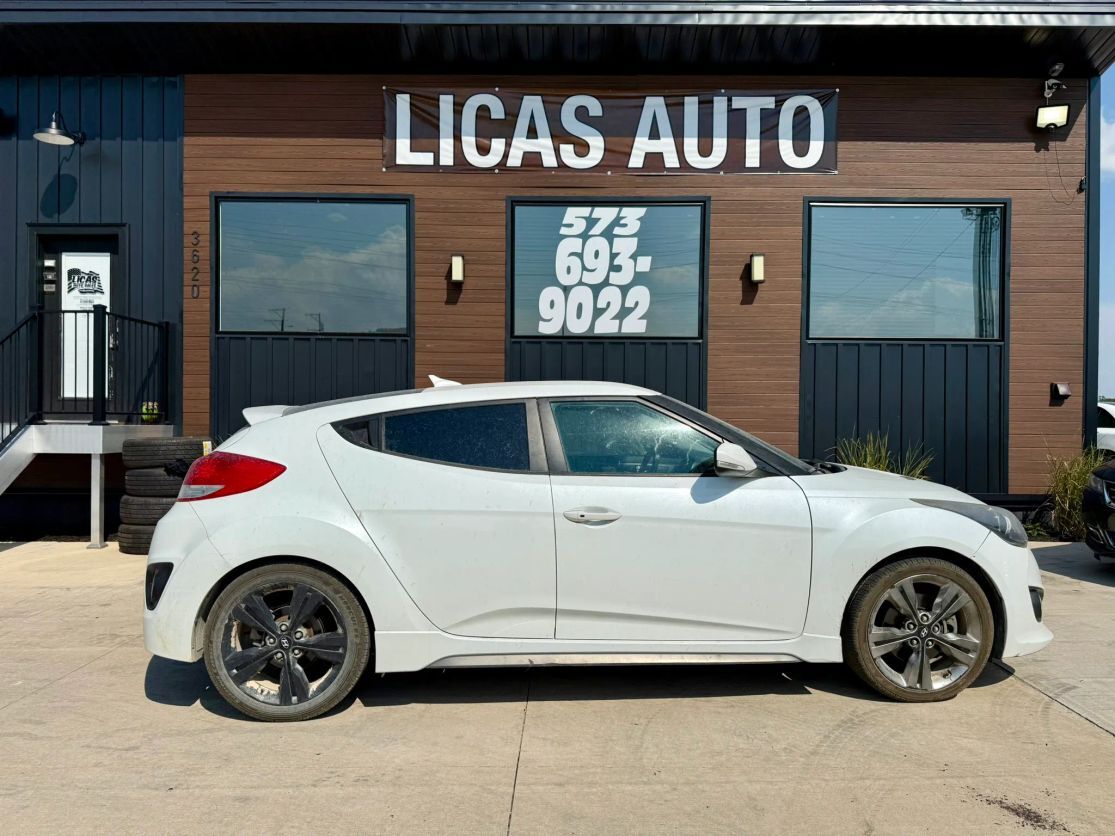 2013 HYUNDAI Veloster