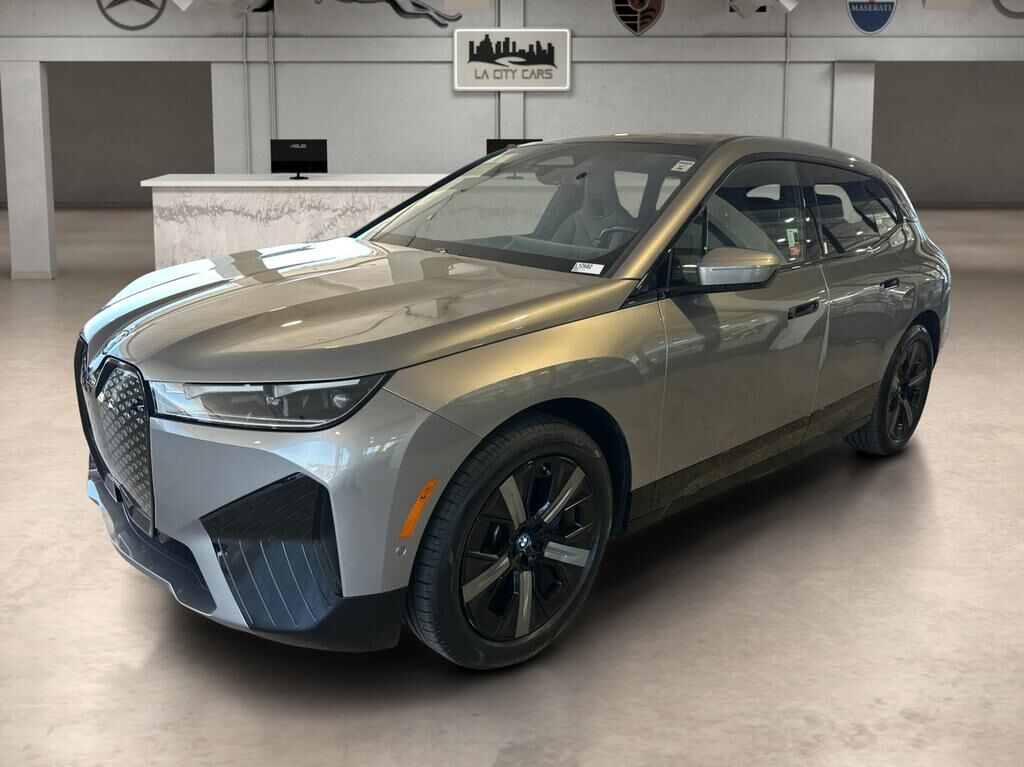 2023 BMW ix