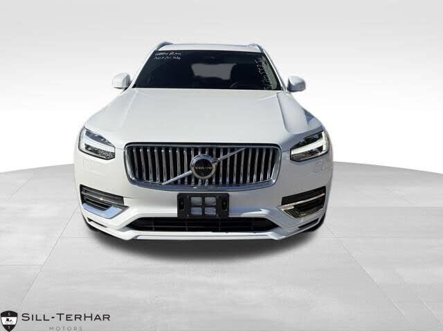 2025 VOLVO XC90