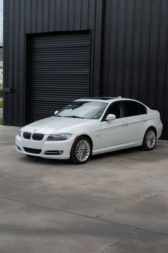 2011 BMW 3 Series