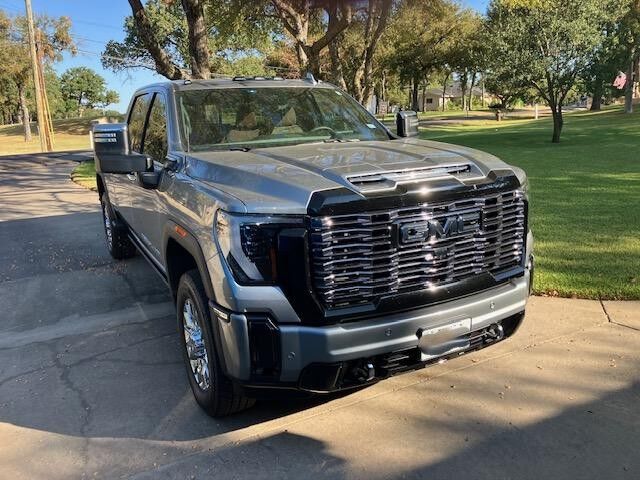 2026 GMC Sierra HD