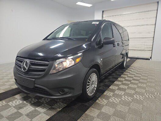 2023 Mercedes-Benz METRIS