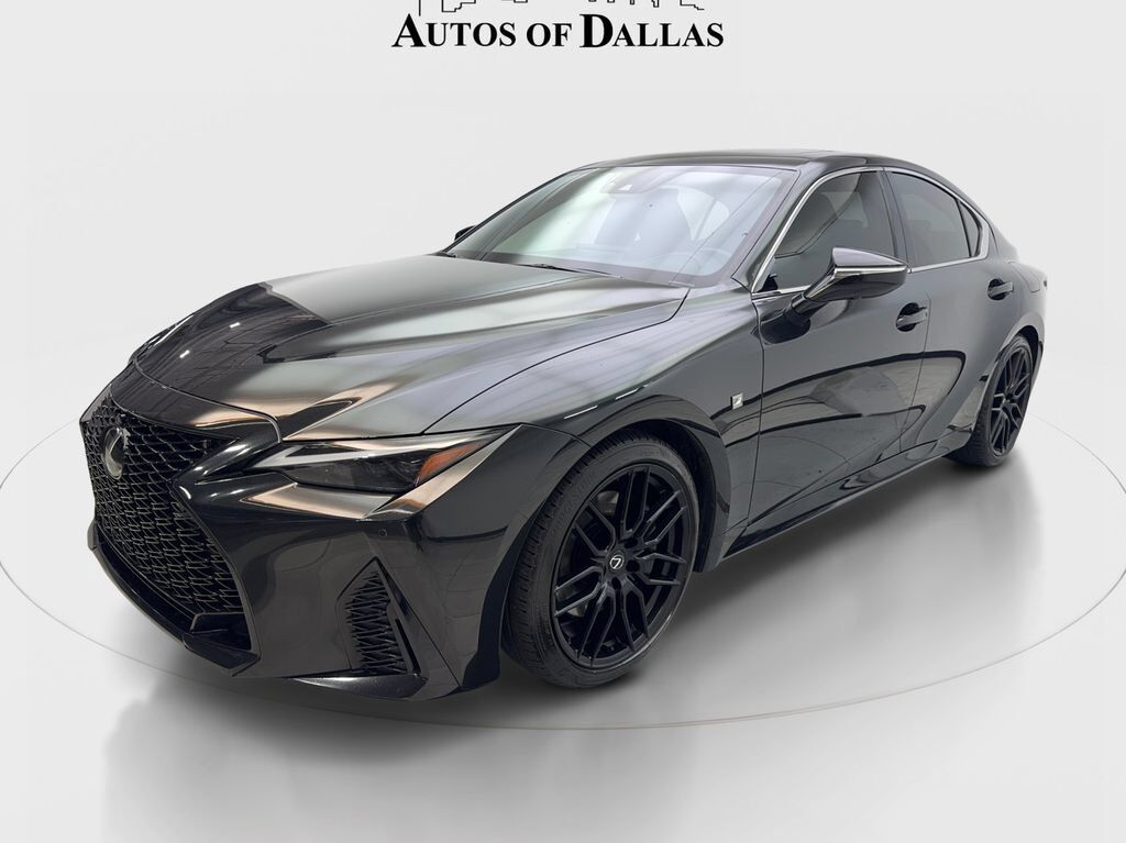 2023 Lexus IS