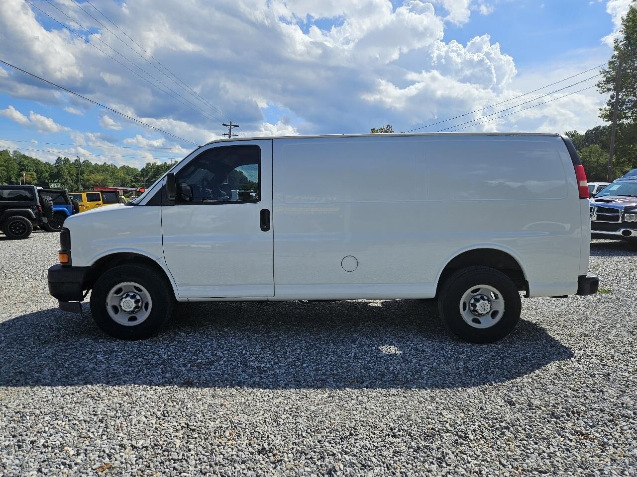 2017 CHEVROLET Express