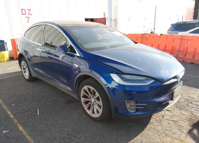 2016 TESLA Model X