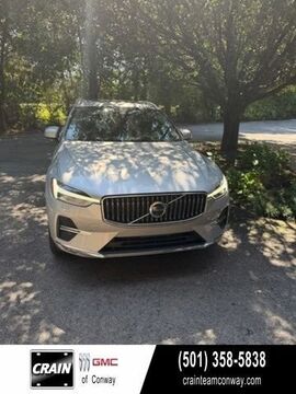 2022 VOLVO XC60