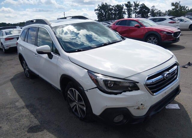 2018 SUBARU Outback