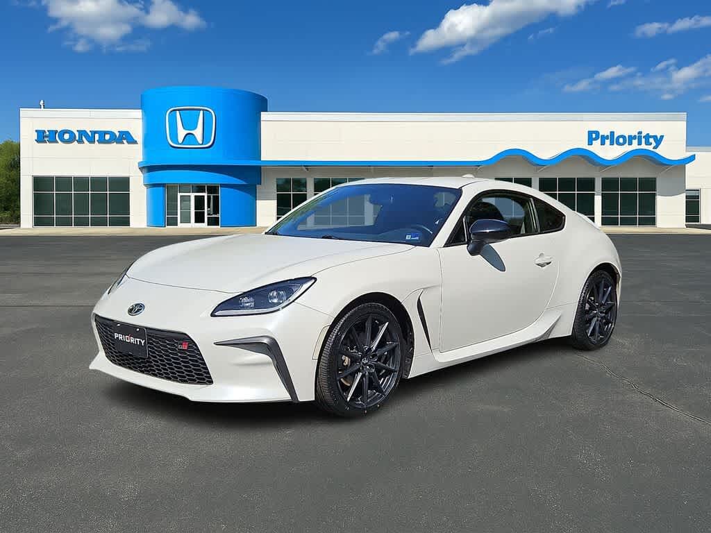 2023 TOYOTA GR86