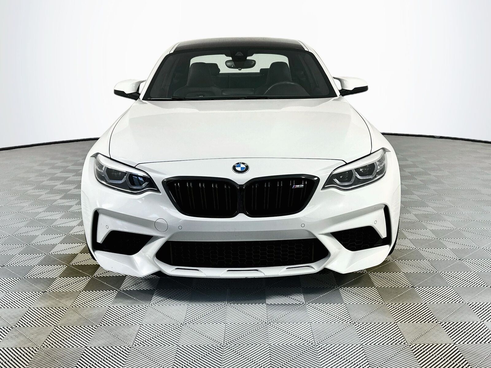 2019 BMW M2