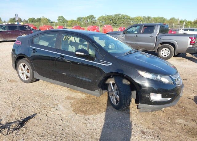 2013 CHEVROLET Volt