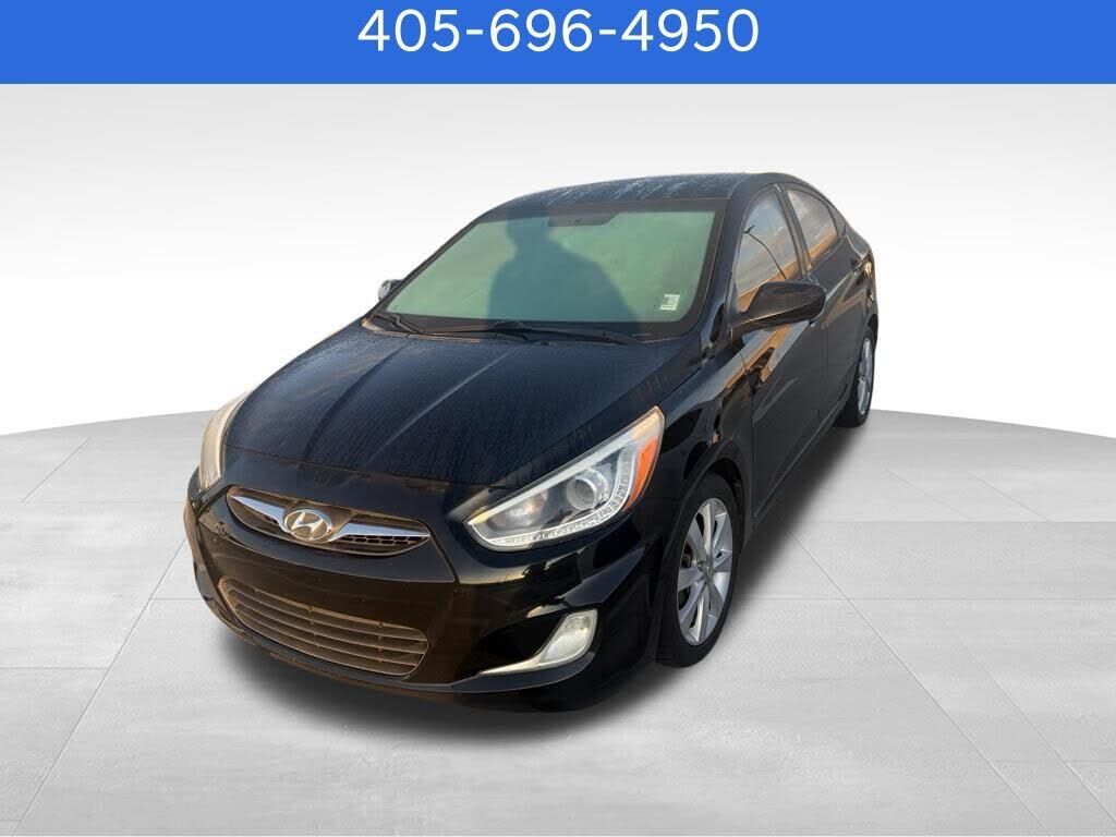 2014 HYUNDAI Accent