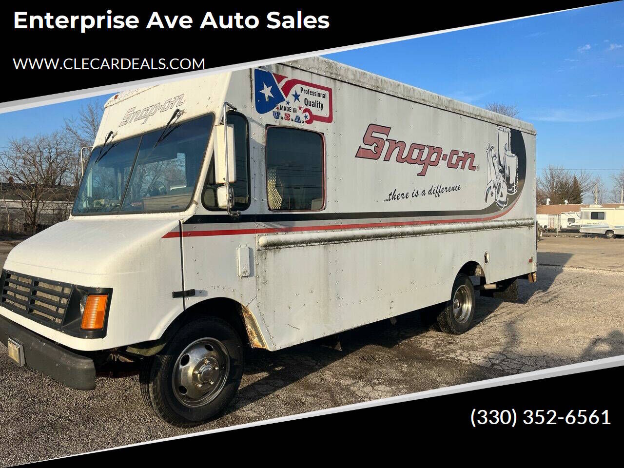 1995 CHEVROLET P Truck Forward