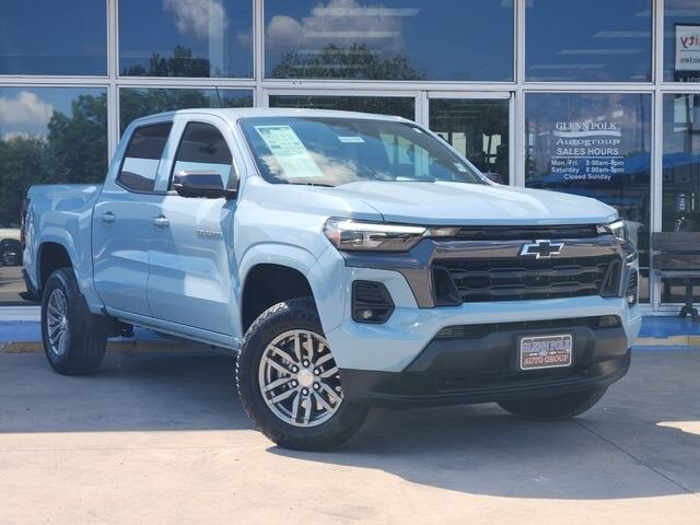 2025 CHEVROLET Colorado