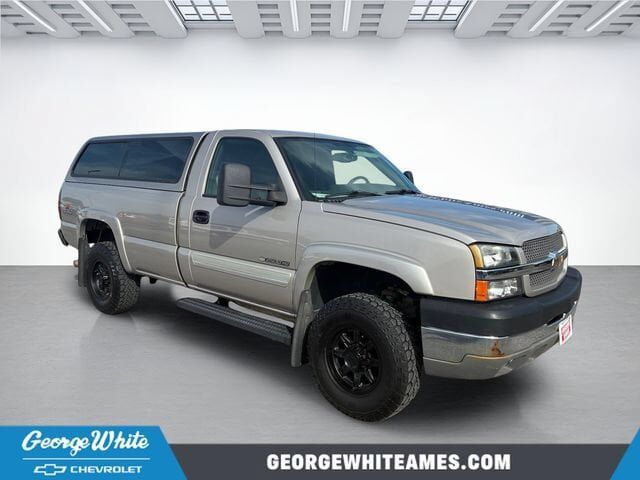 2004 CHEVROLET Silverado