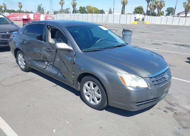 2007 TOYOTA Avalon