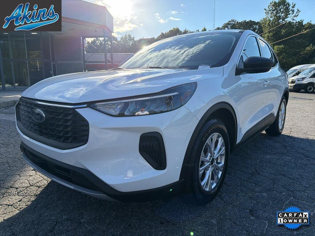 2023 FORD Escape