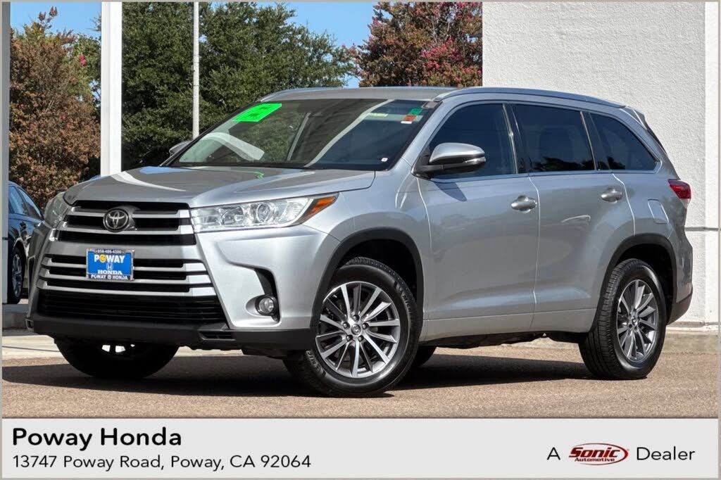 2018 TOYOTA Highlander