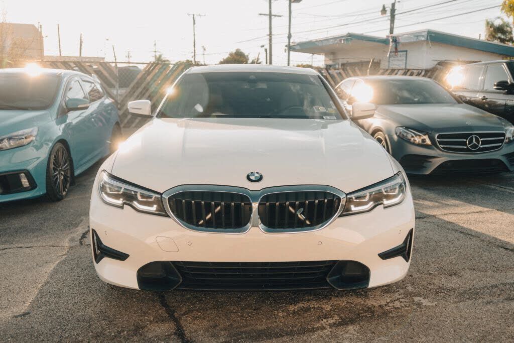 2020 BMW 330i