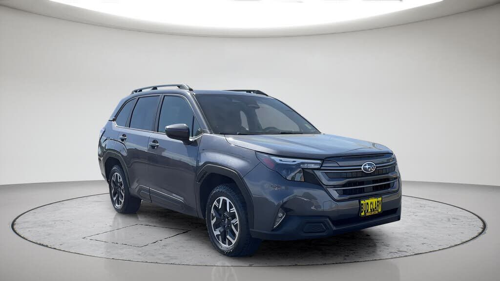 2025 SUBARU Forester