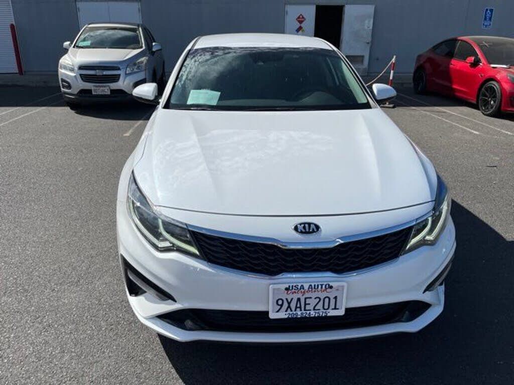 2019 KIA Optima