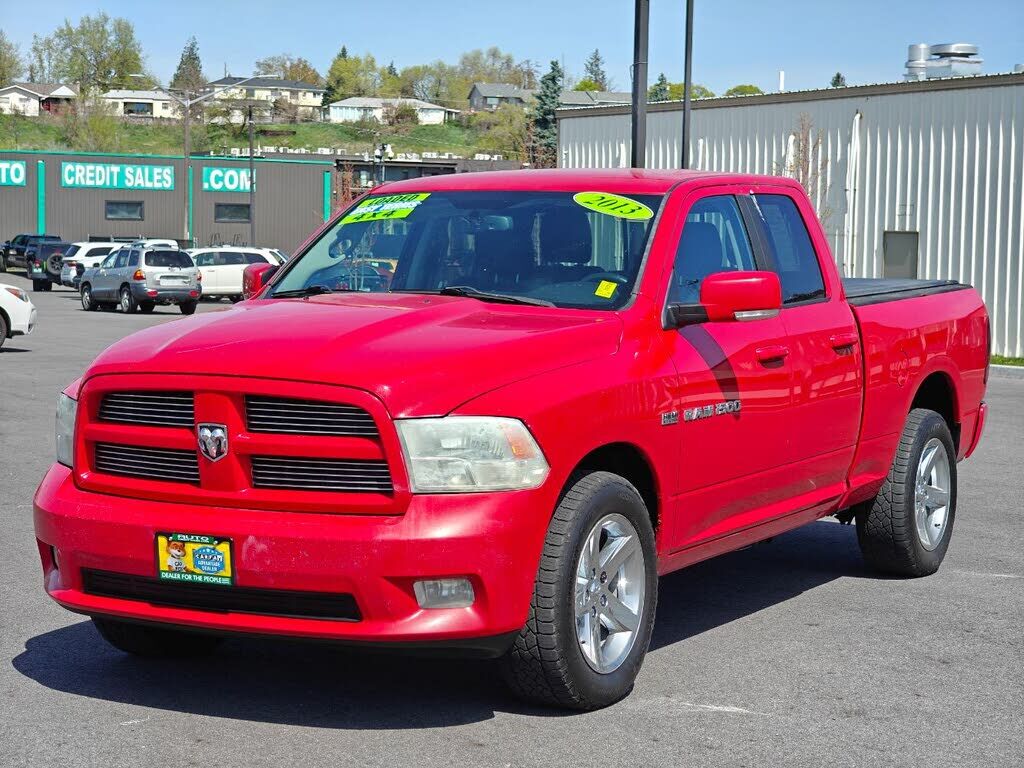 2012 DODGE Ram