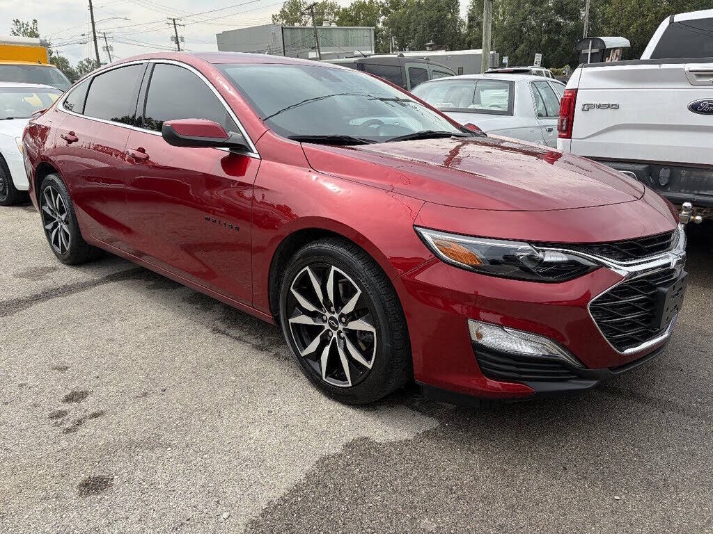 2025 CHEVROLET Malibu
